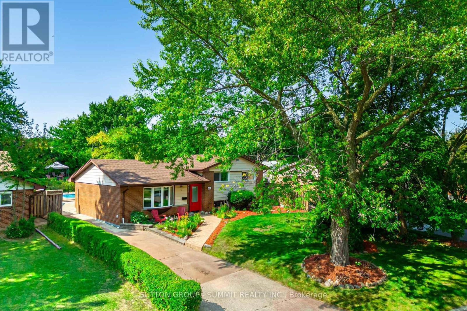 46 Theodore Drive, Mississauga, Ontario  L5M 1E4 - Photo 1 - W12398211