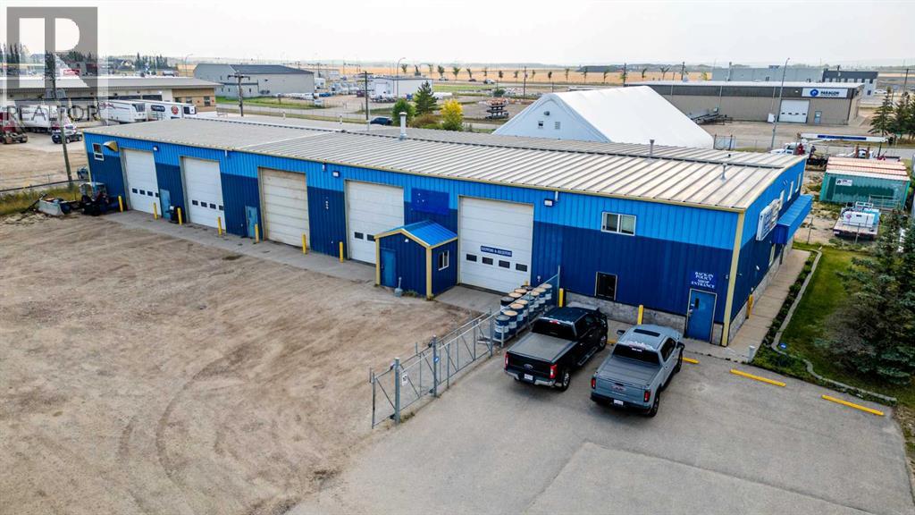 11417 89 Avenue, Grande Prairie, Alberta  T8V 5X3 - Photo 1 - A2255477