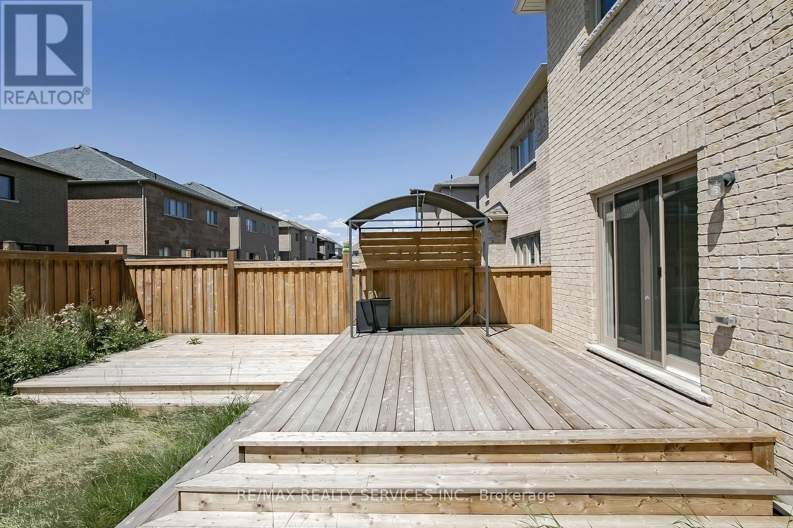 22 Valleo Street, Georgina, Ontario  L4P 0J9 - Photo 49 - N12382147