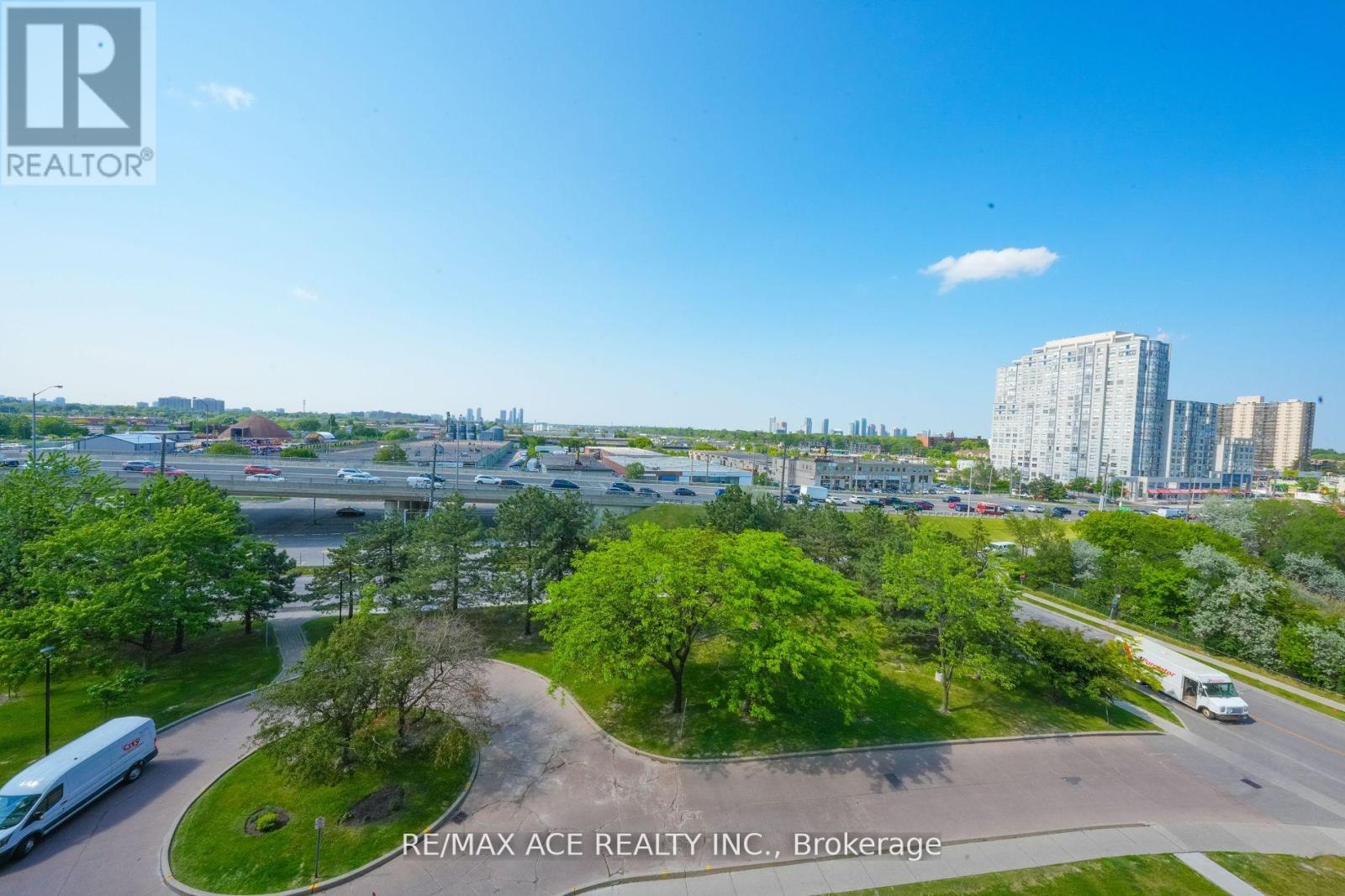 701 - 301 Prudential Drive, Toronto, Ontario  M1P 4V3 - Photo 31 - E12398328