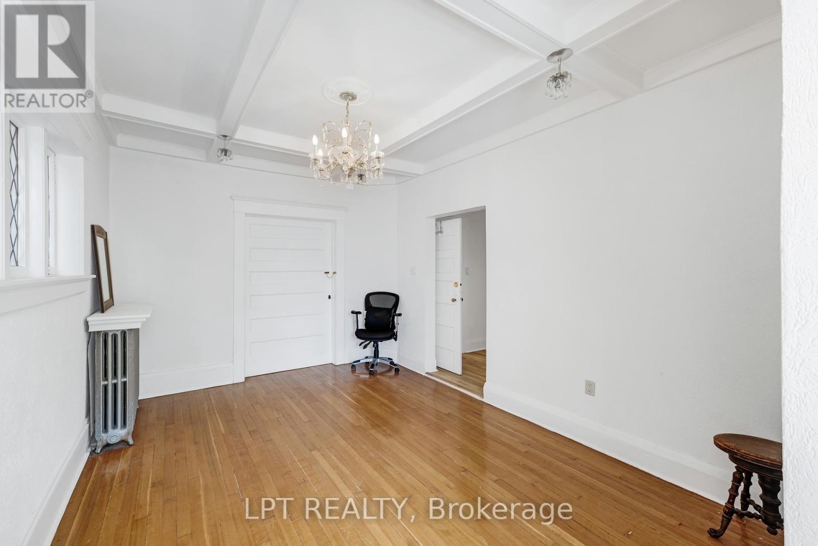 19 Marmaduke Street, Toronto, Ontario  M6R 1T1 - Photo 14 - W12396789