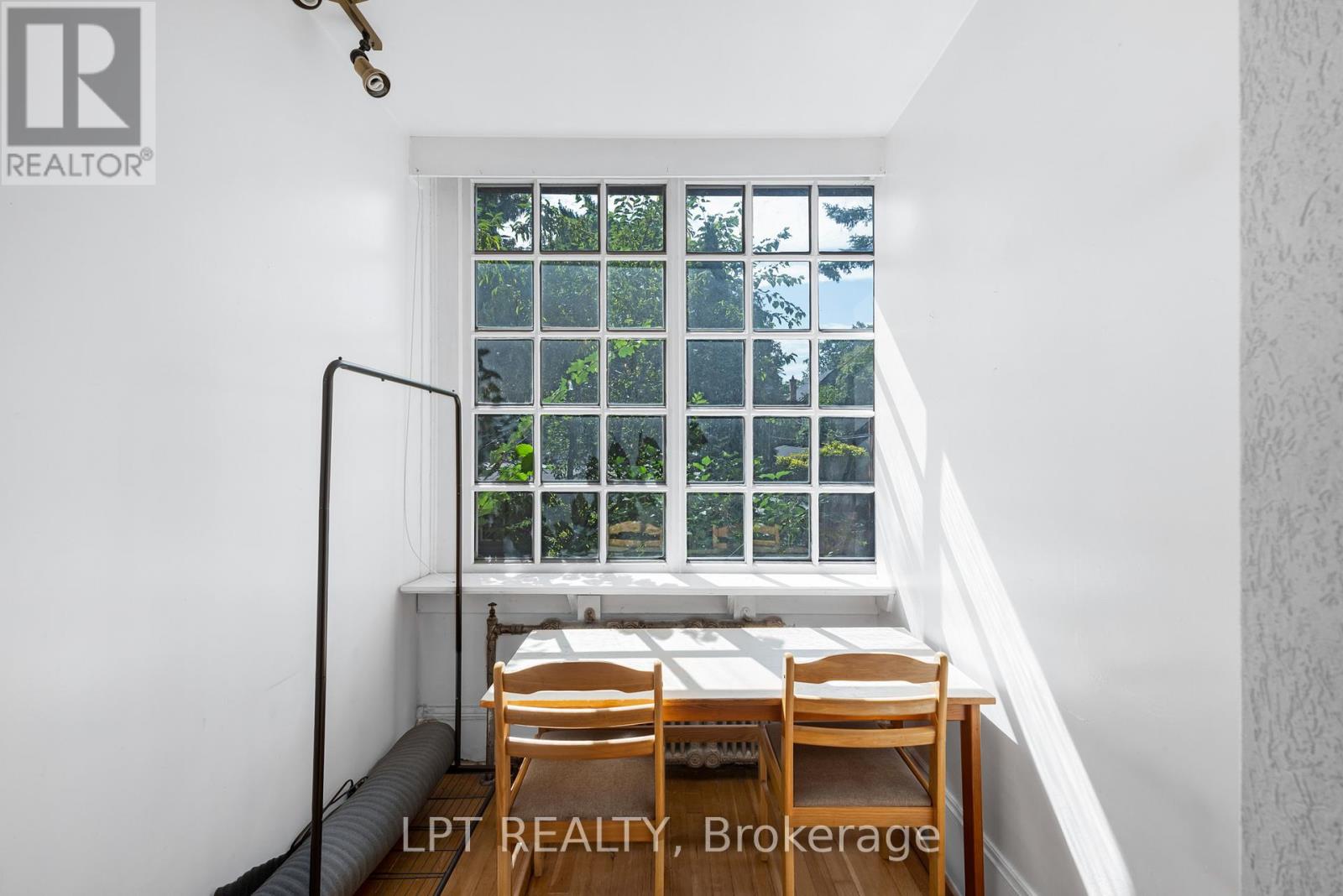 19 Marmaduke Street, Toronto, Ontario  M6R 1T1 - Photo 16 - W12396789
