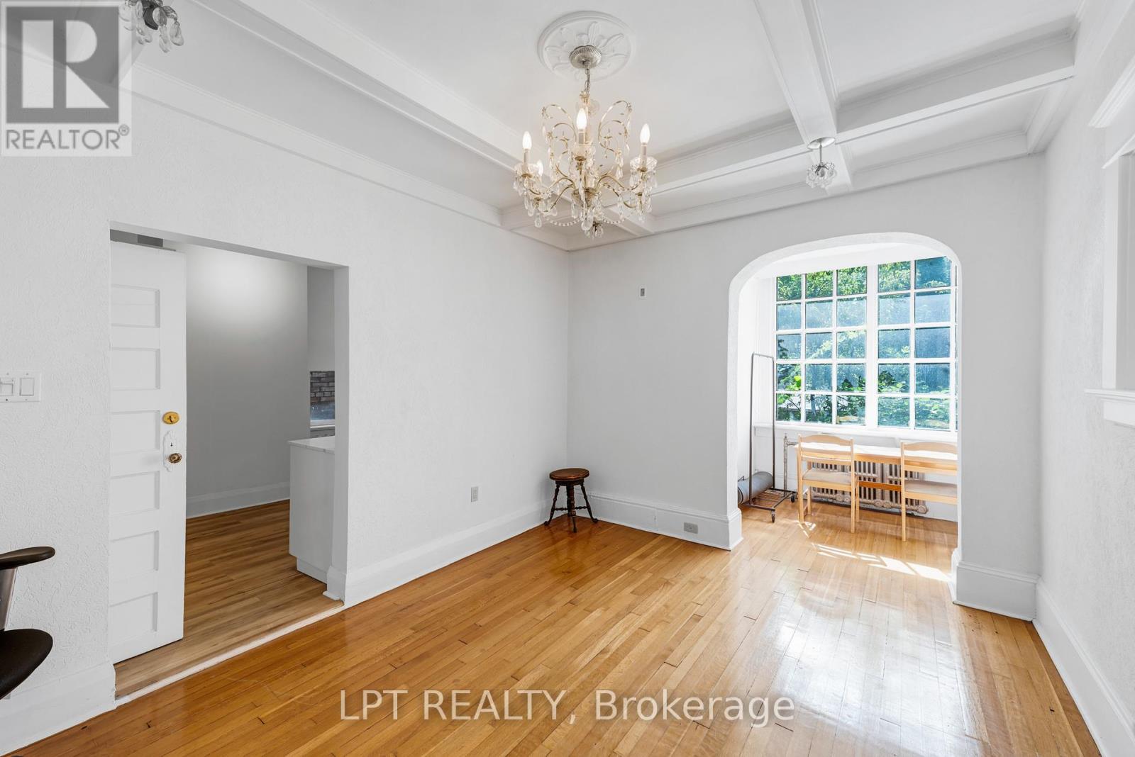 19 Marmaduke Street, Toronto, Ontario  M6R 1T1 - Photo 15 - W12396789