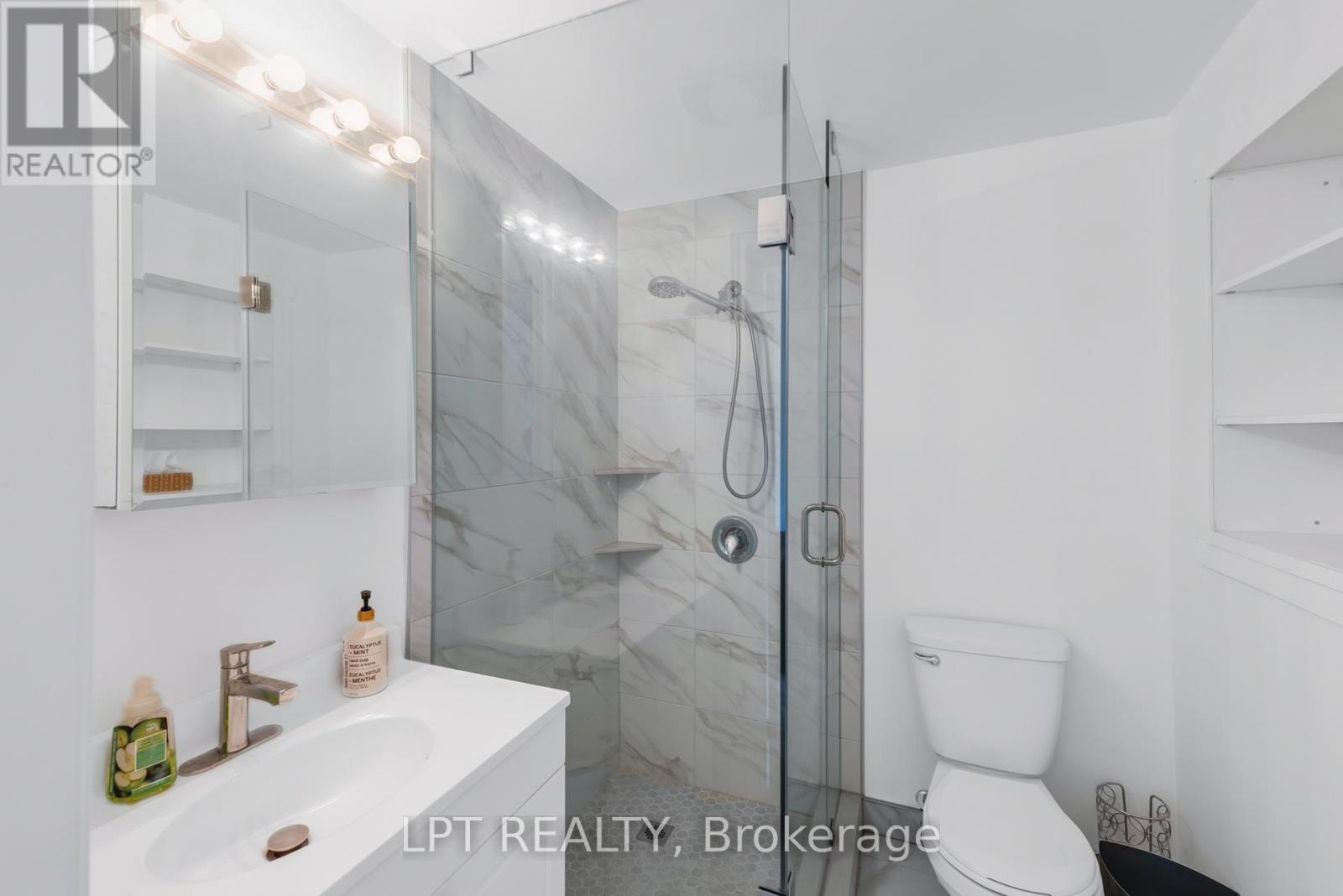19 Marmaduke Street, Toronto, Ontario  M6R 1T1 - Photo 18 - W12396789
