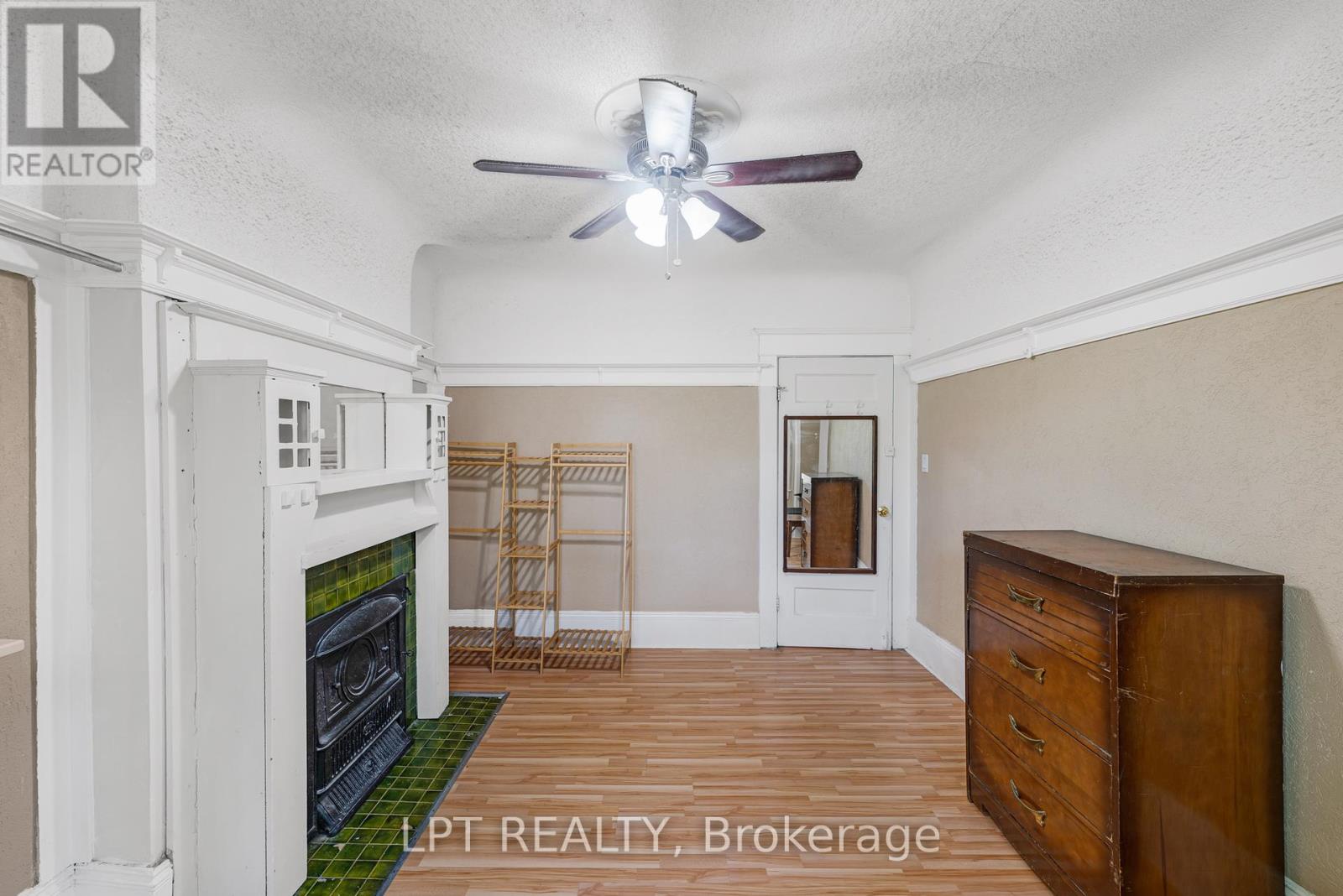 19 Marmaduke Street, Toronto, Ontario  M6R 1T1 - Photo 20 - W12396789