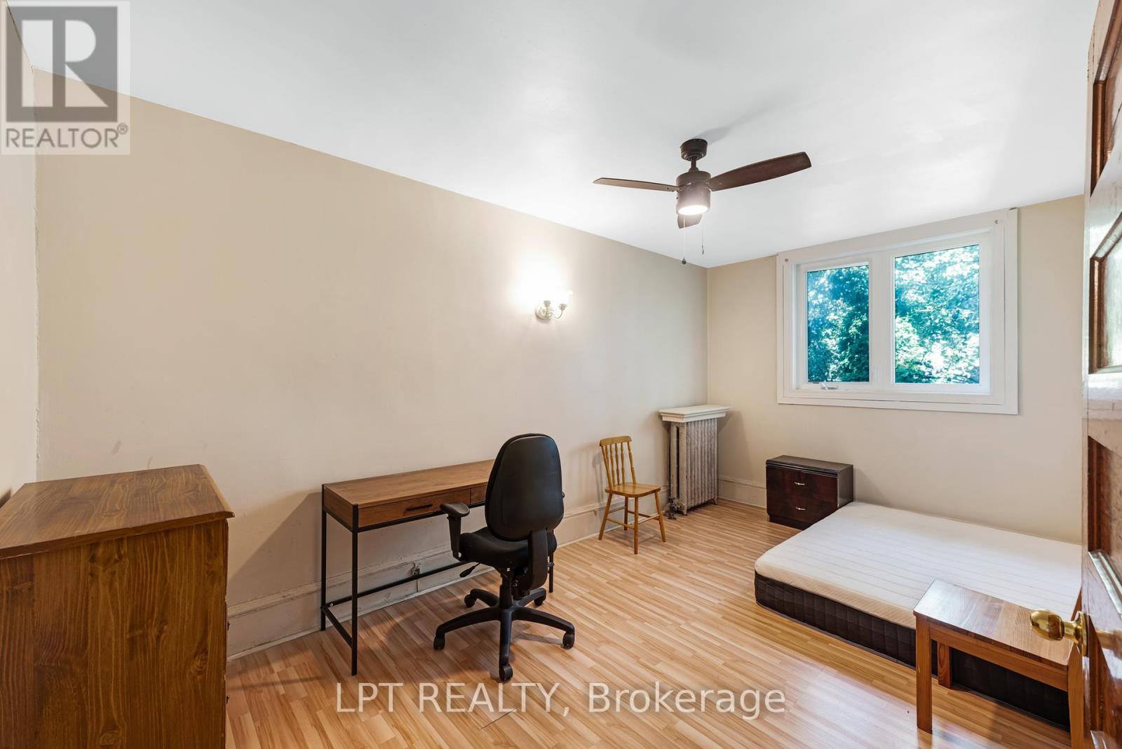 19 Marmaduke Street, Toronto, Ontario  M6R 1T1 - Photo 21 - W12396789