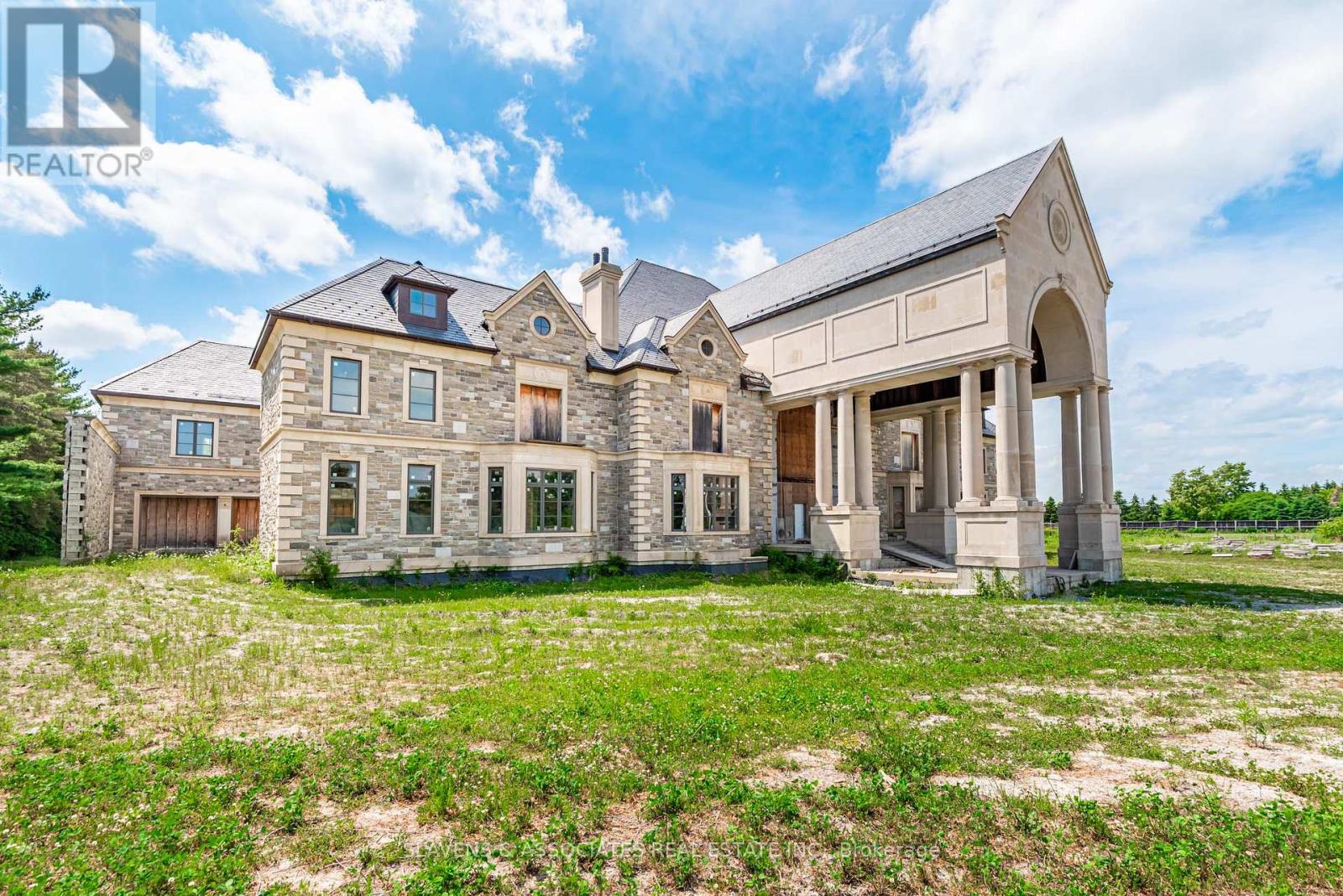 12068 Mccowan Road, Whitchurch-Stouffville, Ontario  L4A 4C4 - Photo 2 - N12398221