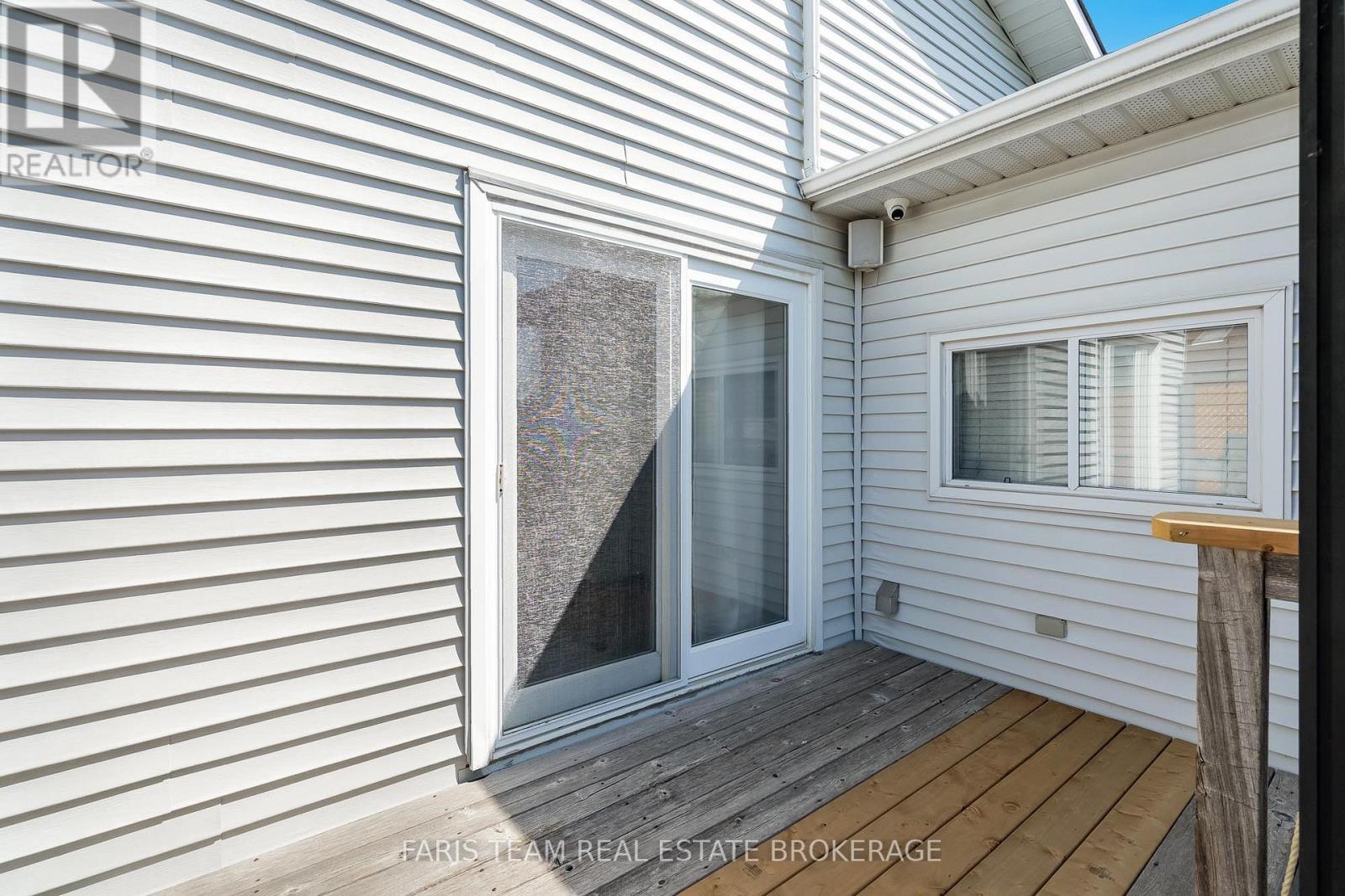 2275 Webb Street, Innisfil, Ontario  L9S 1K6 - Photo 22 - N12398268