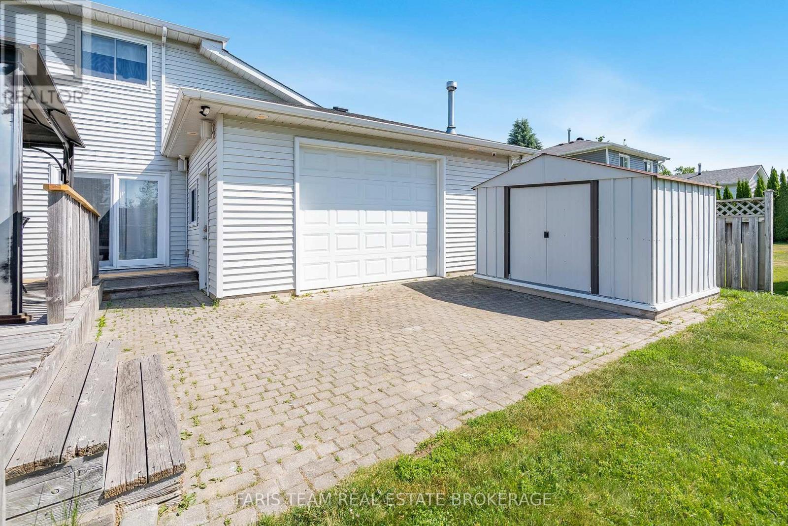 2275 Webb Street, Innisfil, Ontario  L9S 1K6 - Photo 26 - N12398268