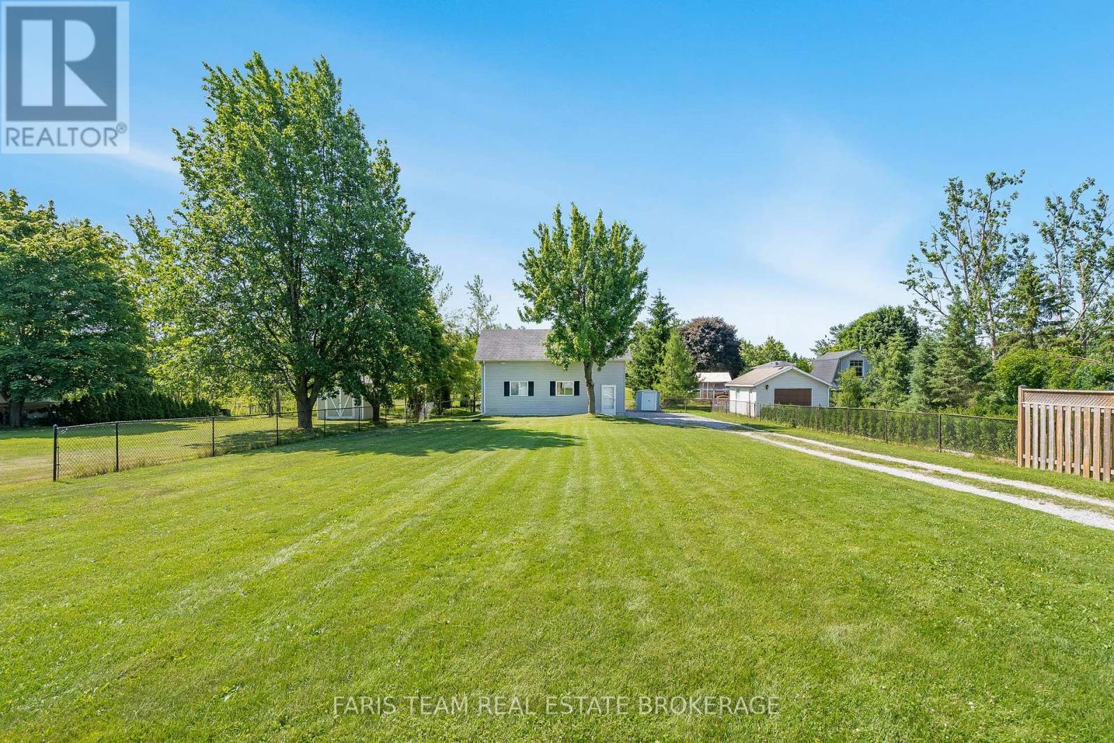 2275 Webb Street, Innisfil, Ontario  L9S 1K6 - Photo 27 - N12398268