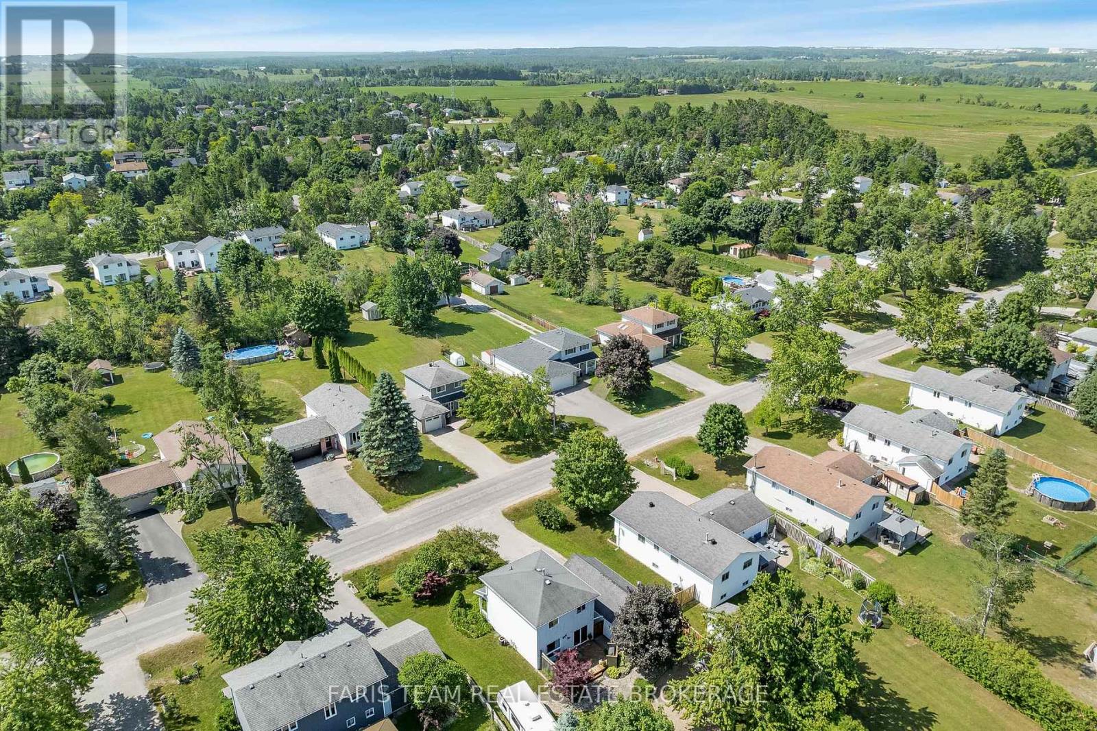 2275 Webb Street, Innisfil, Ontario  L9S 1K6 - Photo 33 - N12398268