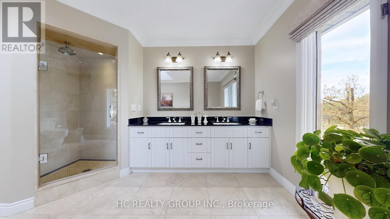 2 Glenridge Drive, Markham, Ontario  L6C 1A1 - Photo 21 - N12398290