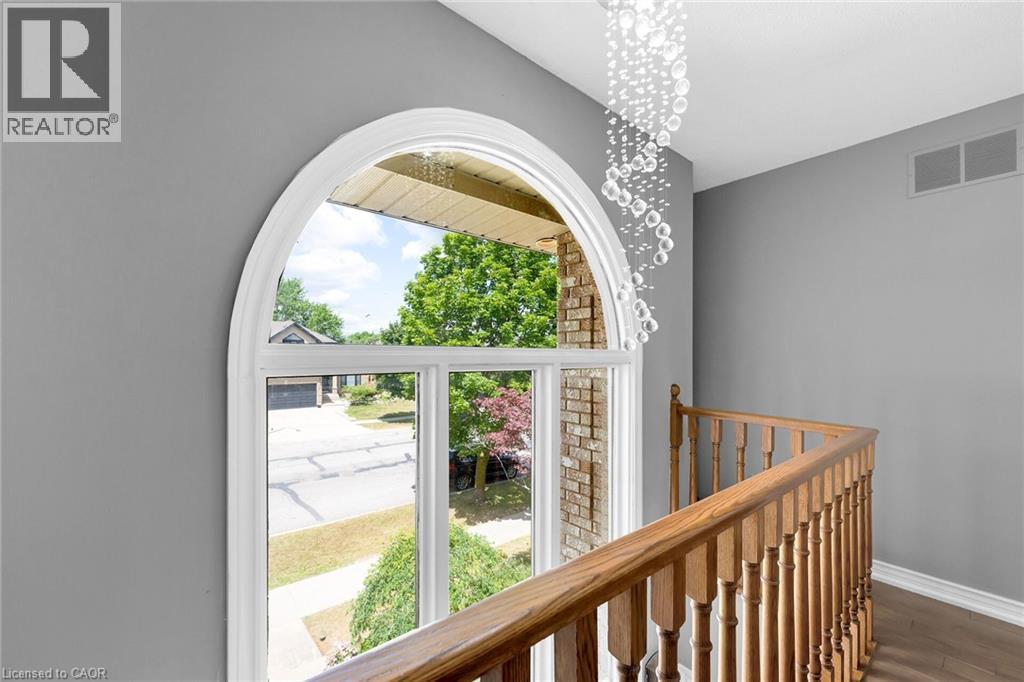 25 Highbury Drive, Hamilton, Ontario  L8J 2T3 - Photo 22 - 40769053