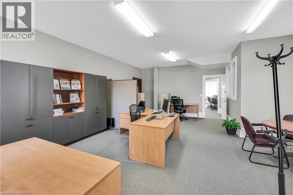 235 Queen Street S, Hamilton, Ontario  L8P 3T1 - Photo 5 - 40769011