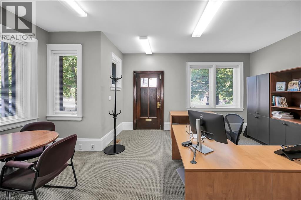 235 Queen Street S, Hamilton, Ontario  L8P 3T1 - Photo 9 - 40769011