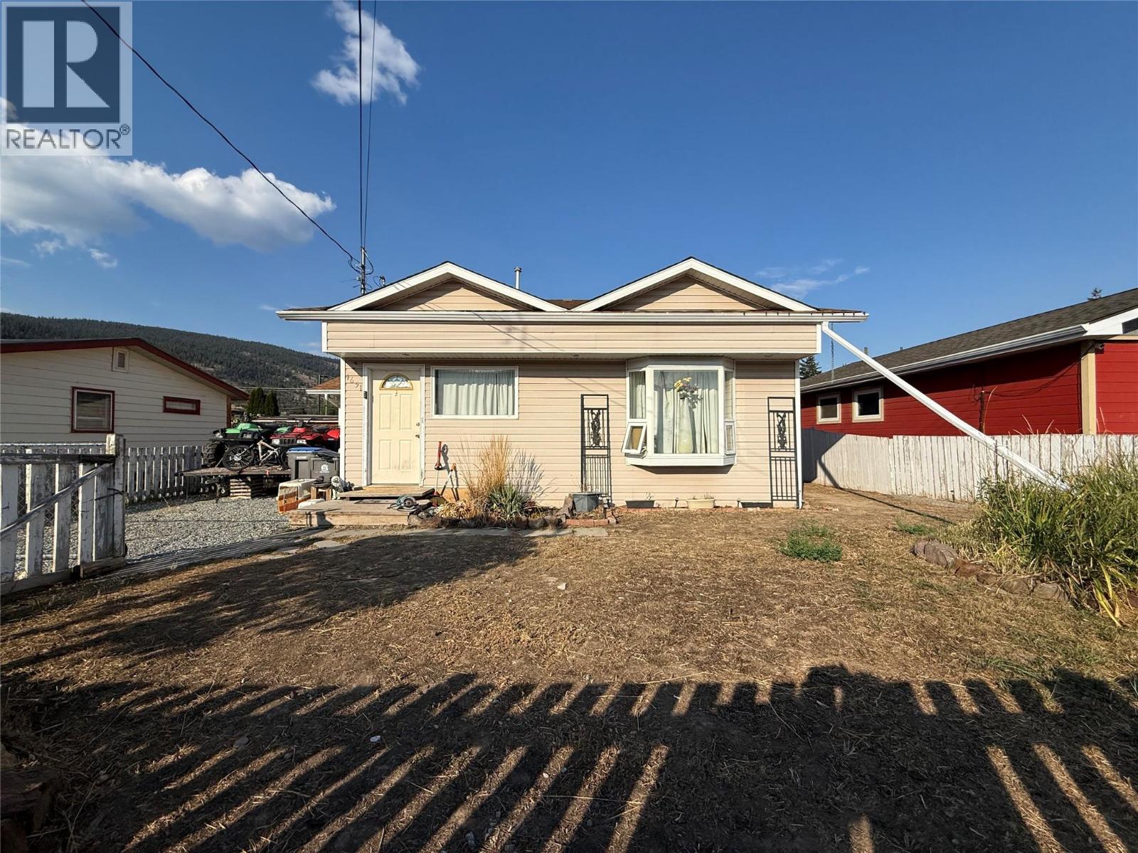 1651 Coldwater Avenue, Merritt, British Columbia