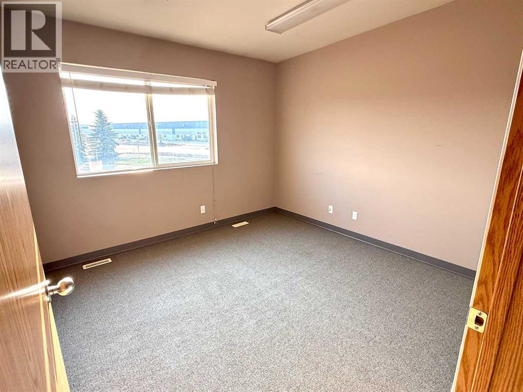 8 Van Der Horn Way, Rural Red Deer County, Alberta  T4S 2M4 - Photo 25 - A2255243