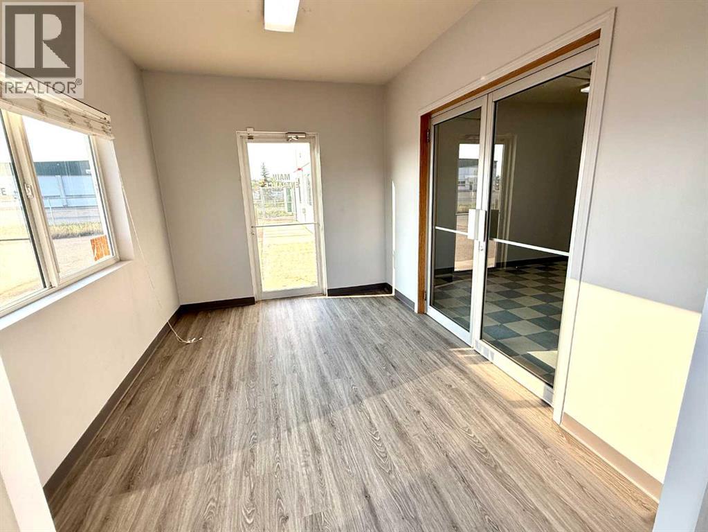 8 Van Der Horn Way, Rural Red Deer County, Alberta  T4S 2M4 - Photo 32 - A2255243