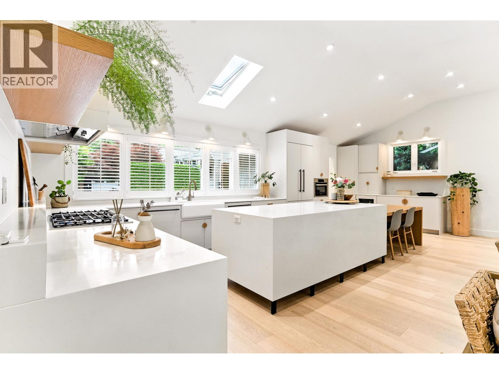 Property at 5621 EAGLE HARBOUR ROAD image 2