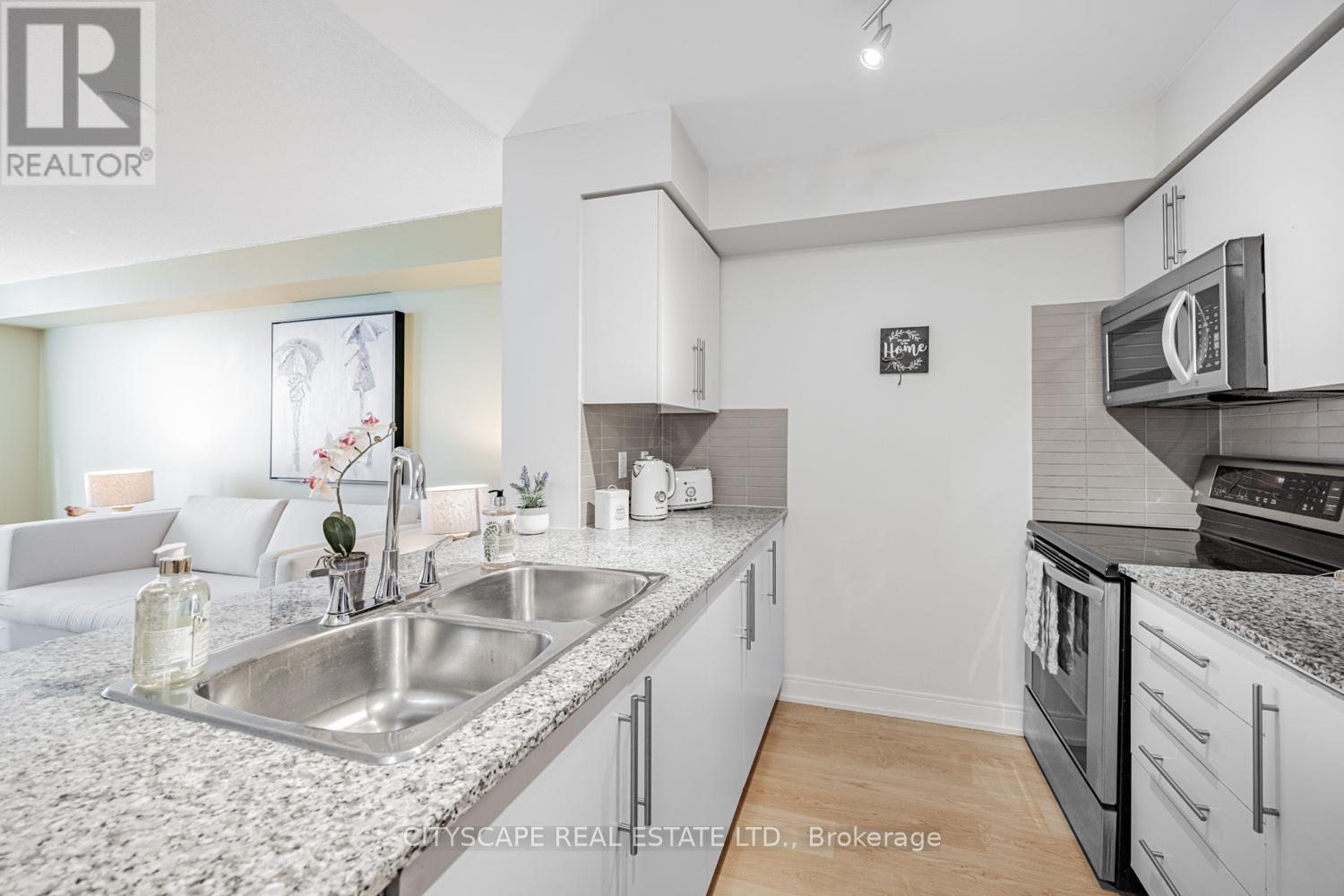 1131 - 35 Viking Lane, Toronto, Ontario  M9B 0A2 - Photo 4 - W12398265