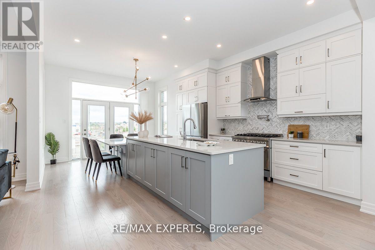 1376 Hydrangea Gardens, Oakville, Ontario  L6H 7X2 - Photo 9 - W12398333