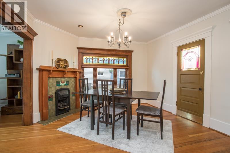 403 Ninth Street, New Westminster, British Columbia  V3M 3V9 - Photo 8 - R3046217
