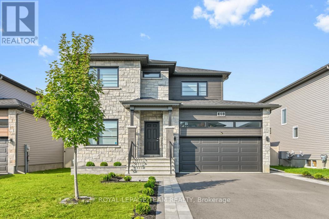69 DUNCANVILLE STREET, Russell, Ontario