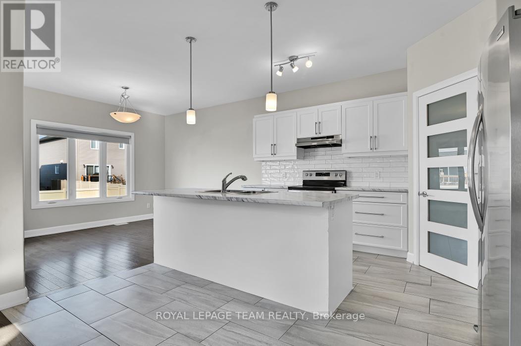 69 Duncanville Street, Russell, Ontario  K4R 0E9 - Photo 14 - X12398351