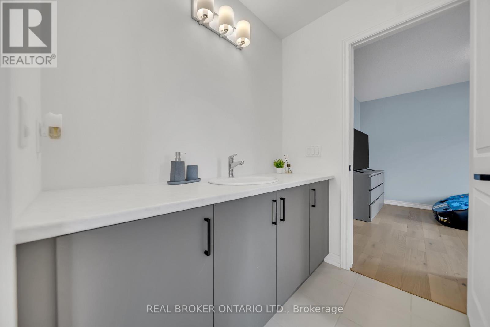 175 Rea Drive, Centre Wellington, Ontario  N1M 2W3 - Photo 31 - X12398242
