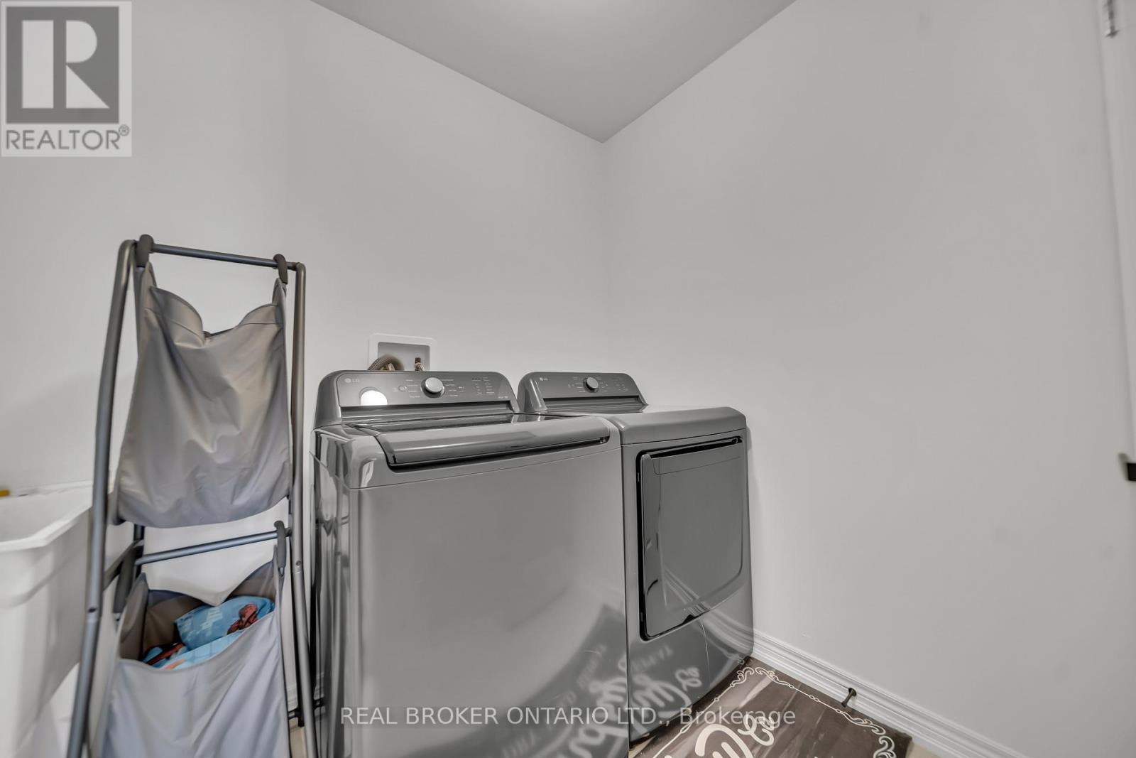 175 Rea Drive, Centre Wellington, Ontario  N1M 2W3 - Photo 38 - X12398242