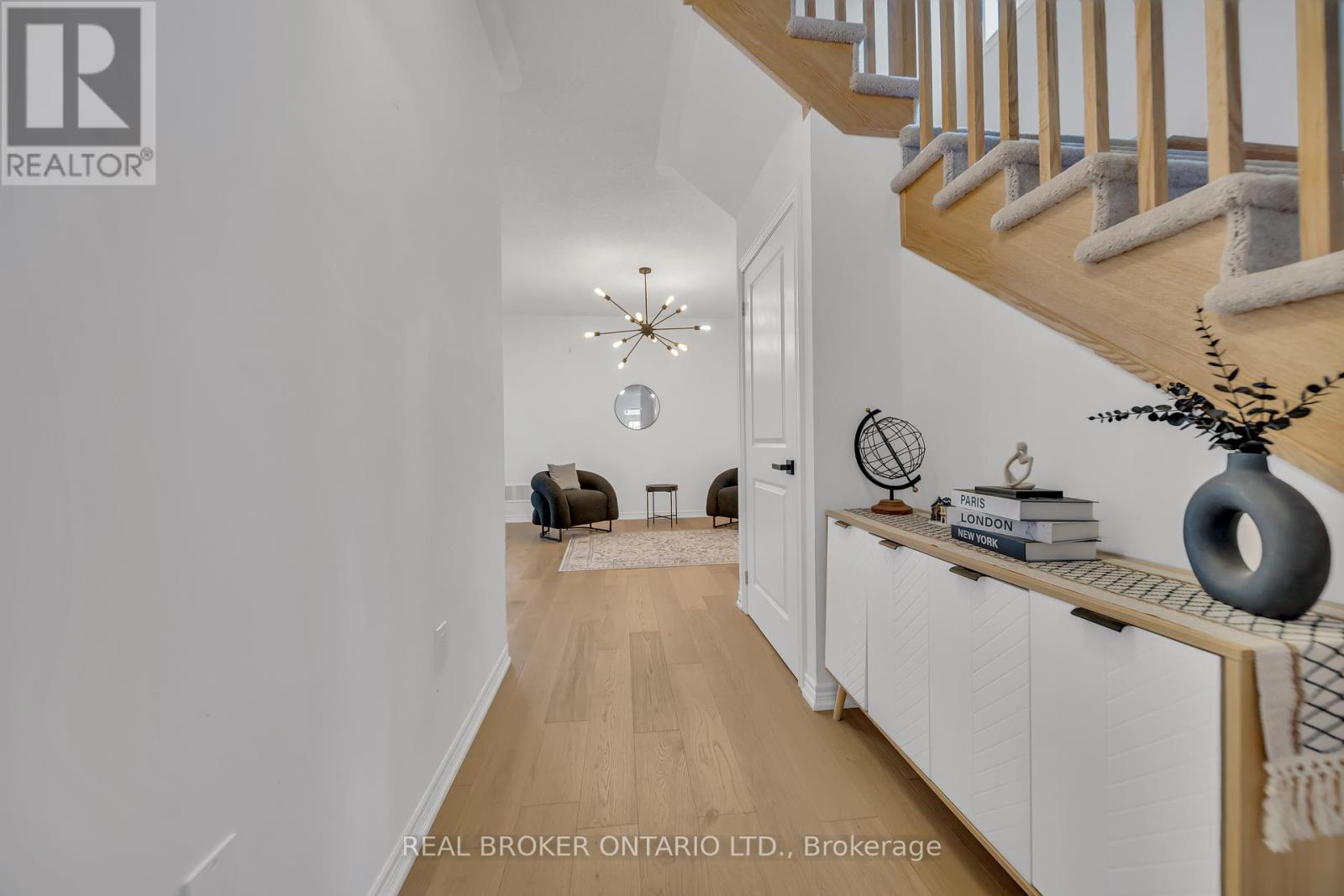 175 Rea Drive, Centre Wellington, Ontario  N1M 2W3 - Photo 6 - X12398242