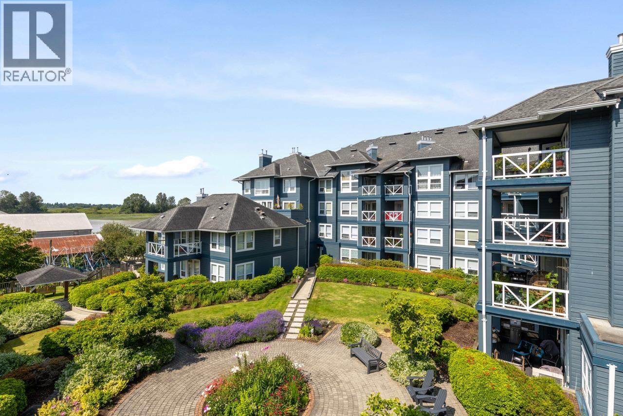 316 12931 Railway Avenue, Richmond, British Columbia  V7E 6M5 - Photo 2 - R3046866