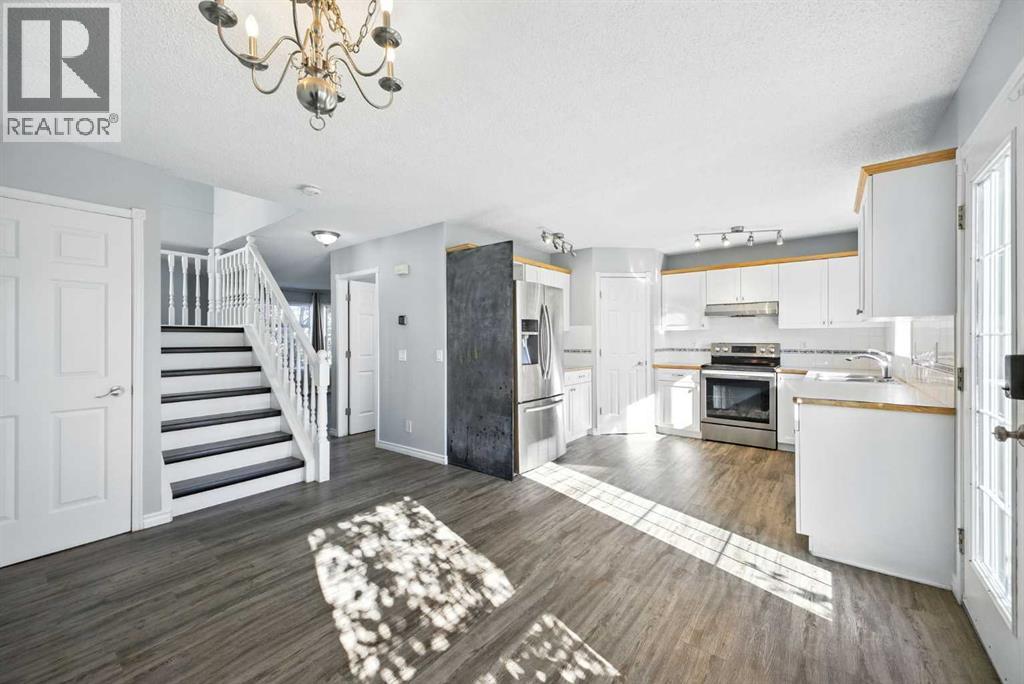 120 Hidden Ranch Hill Nw, Calgary, Alberta  T3A 5X7 - Photo 9 - A2256385