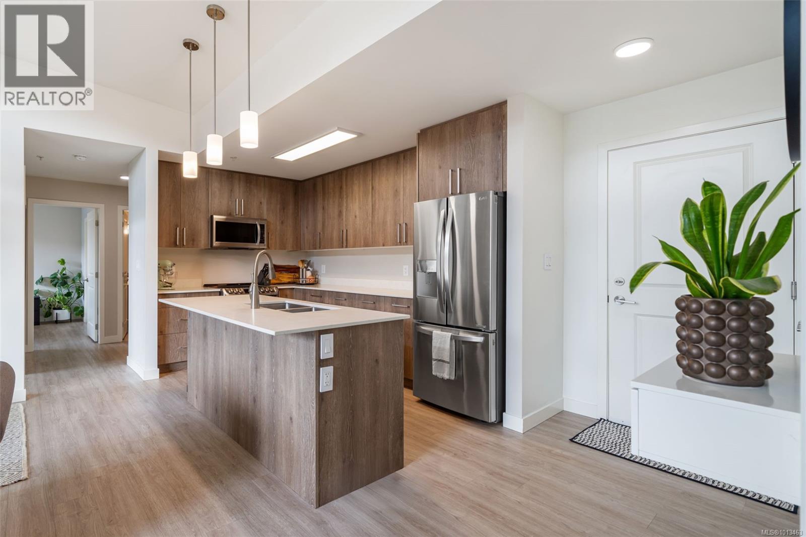 410 110 Presley Pl, View Royal, British Columbia