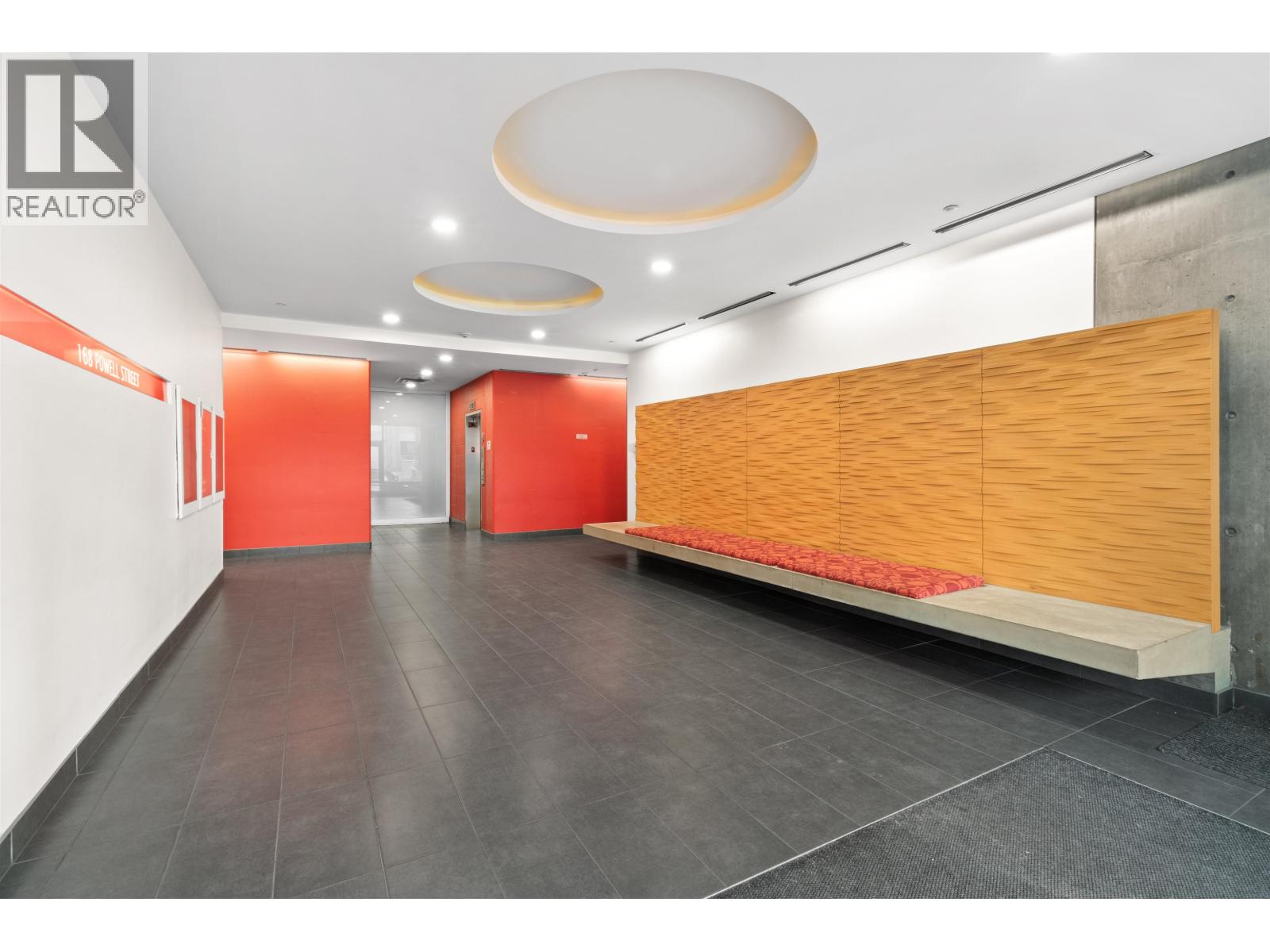 902 168 Powell Street, Vancouver, British Columbia  V6Z 3H4 - Photo 2 - R3046828