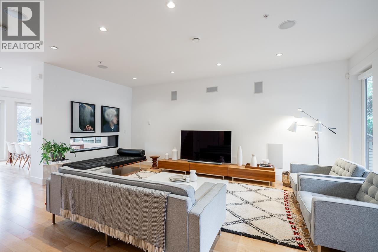 33 E 22nd Avenue, Vancouver, British Columbia  V5V 1T3 - Photo 4 - R3046849