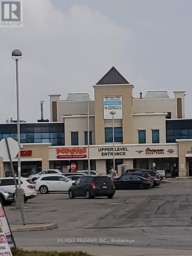 212 - 10909 Yonge Street, Richmond Hill, Ontario  L4C 3E3 - Photo 18 - N12319805