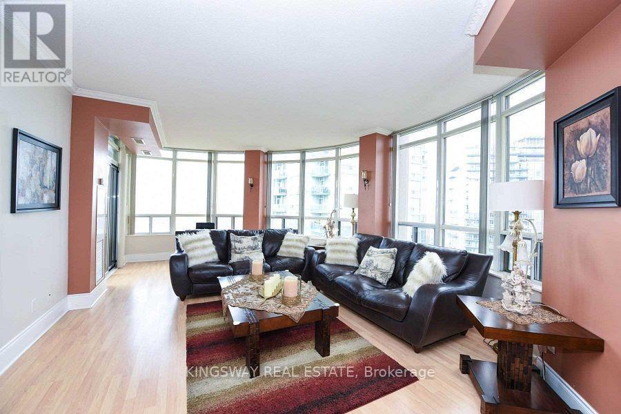 2924 - 3888 Duke Of York Boulevard, Mississauga, Ontario  L5B 4P5 - Photo 16 - W12360369