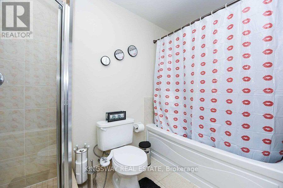 2924 - 3888 Duke Of York Boulevard, Mississauga, Ontario  L5B 4P5 - Photo 30 - W12360369