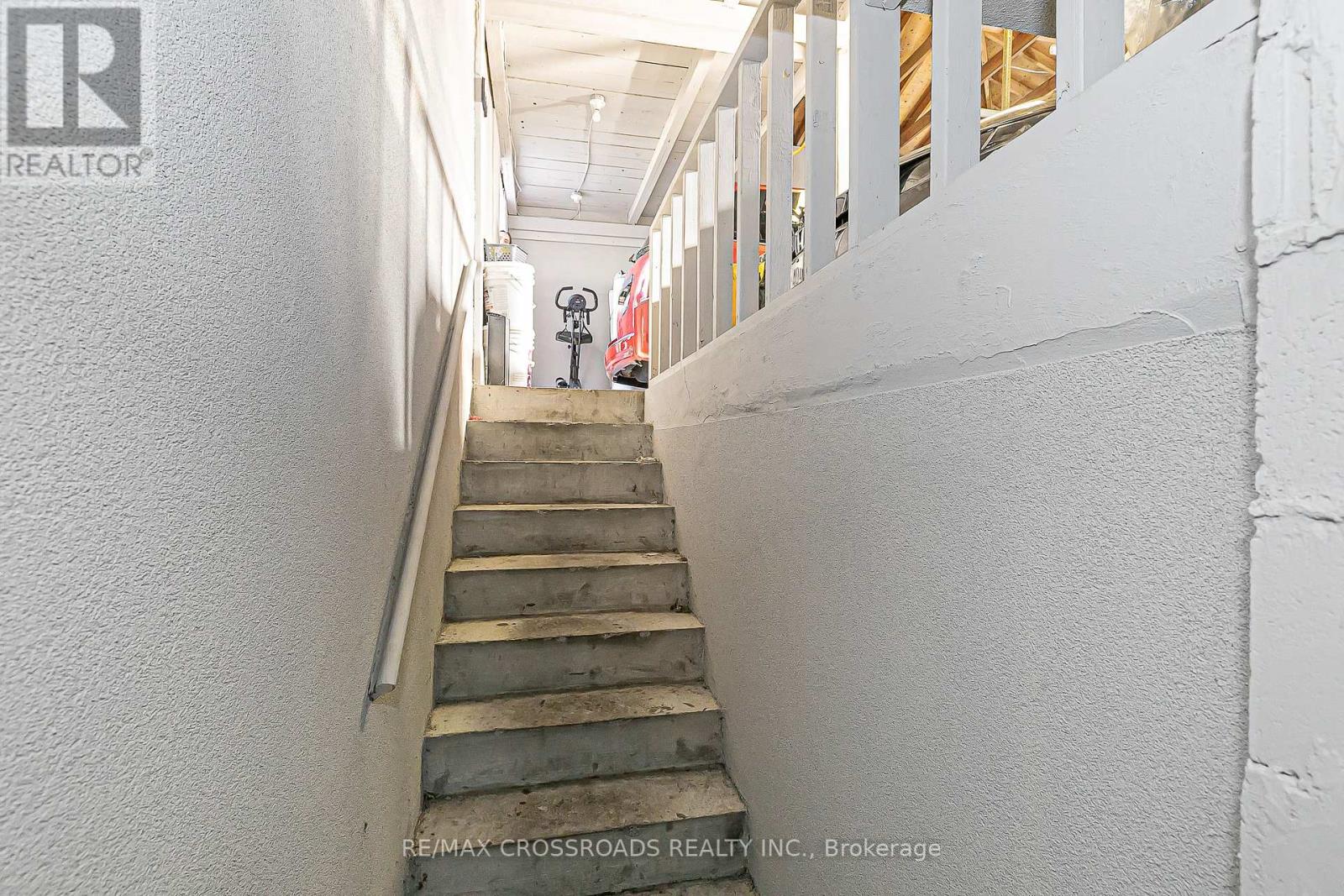 Lower - 99 Fairglen Avenue, Toronto, Ontario  M1W 1A8 - Photo 2 - E12397333