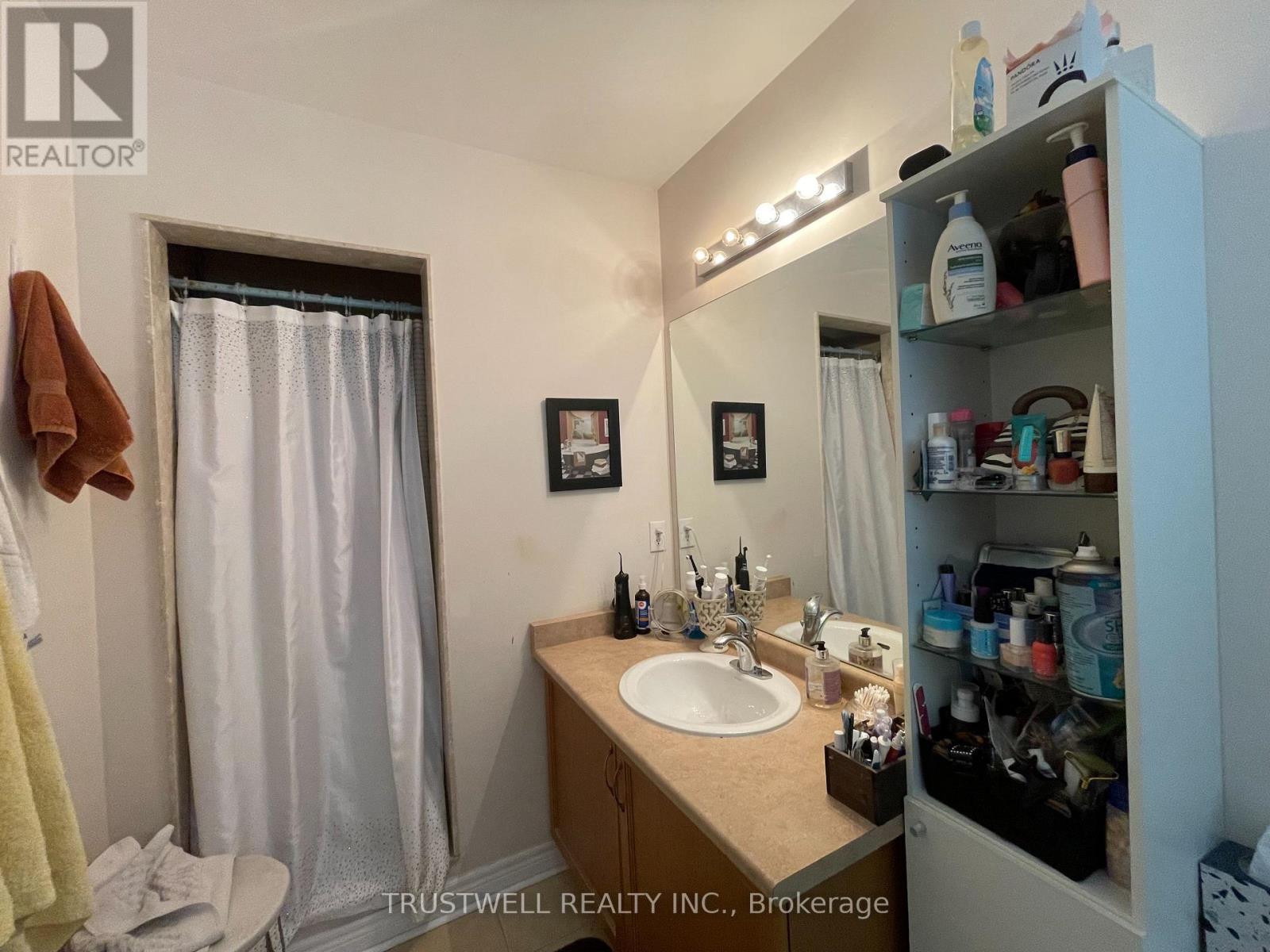 19 Balliol Avenue, Richmond Hill (Oak Ridges Lake Wilcox), Ontario  L4E 5B3 - Photo 14 - N12396054