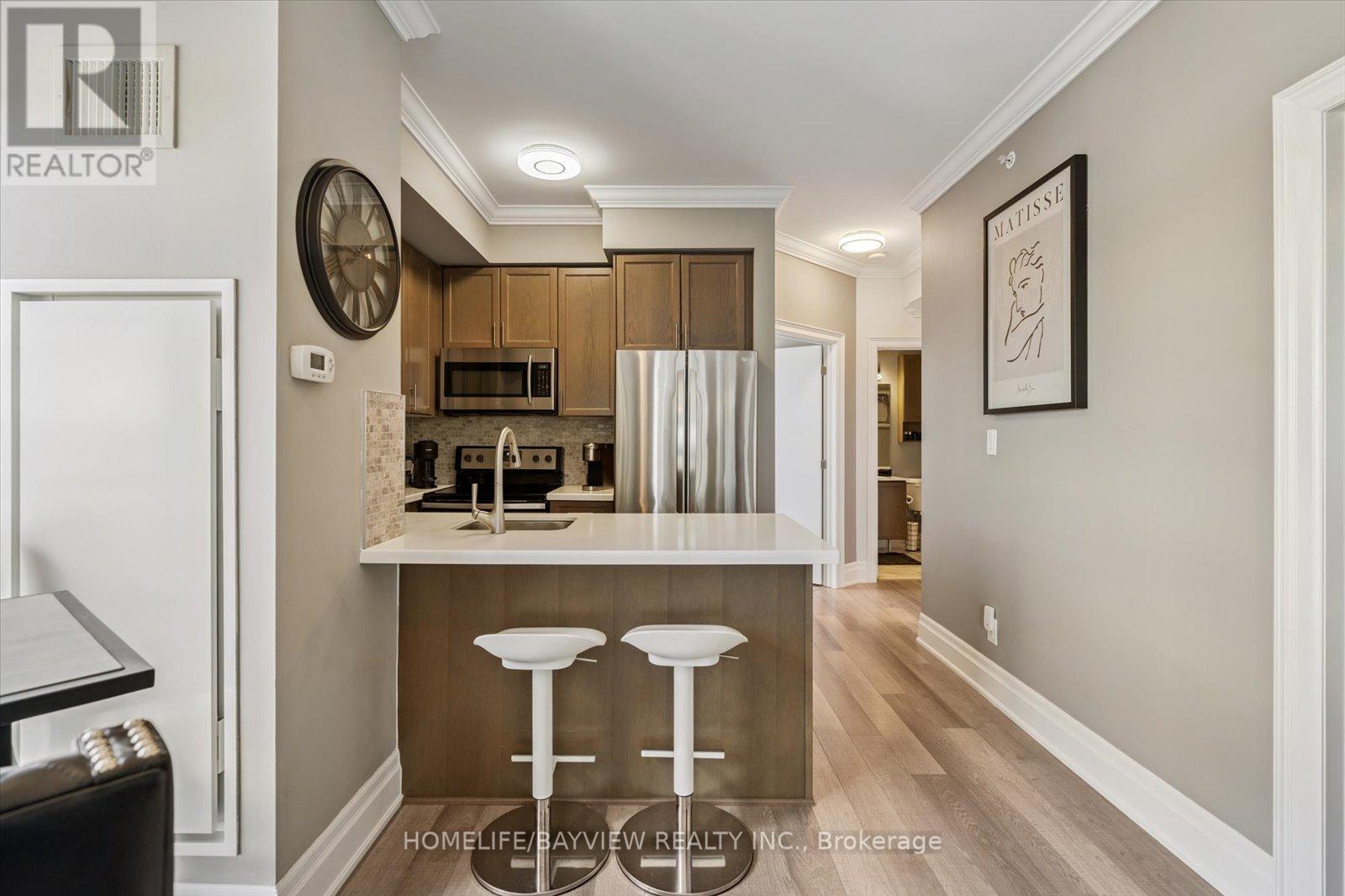 703 - 111 Worsley Street, Barrie, Ontario  L4M 0J5 - Photo 17 - S12398223