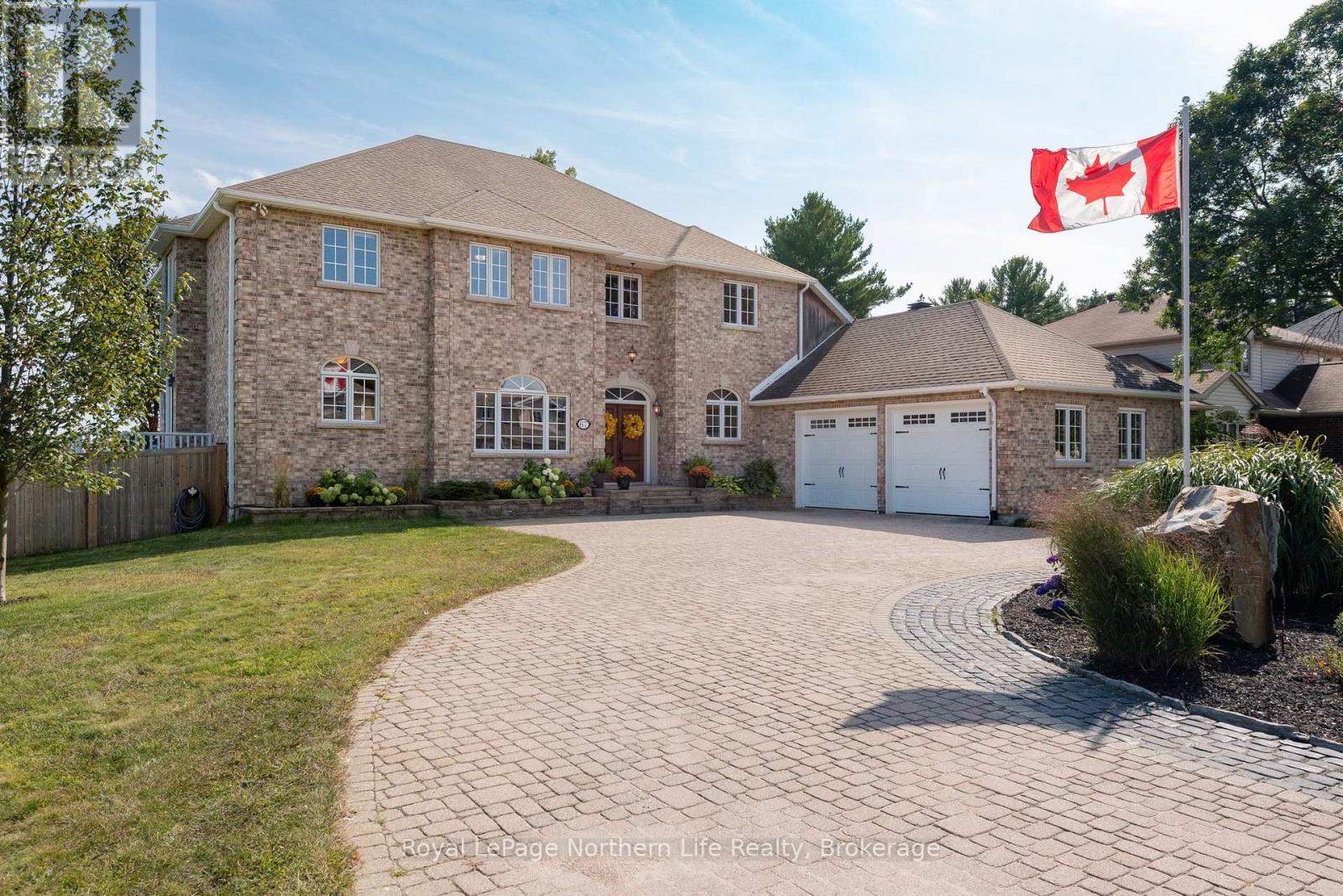 67 Janey Avenue, North Bay, Ontario  P1C 1M9 - Photo 1 - X12398366