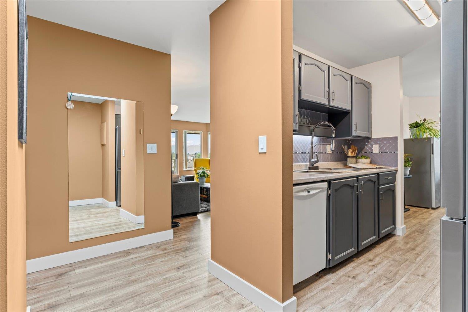 307 32669 George Ferguson Way, Abbotsford, British Columbia  V2T 4E4 - Photo 5 - R3046901