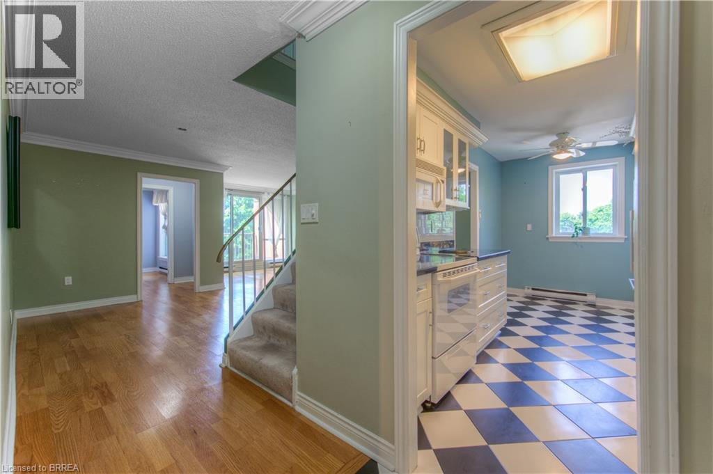 36 Hayhurst Road Unit# 315, Brantford, Ontario  N3R 6Y9 - Photo 10 - 40768813