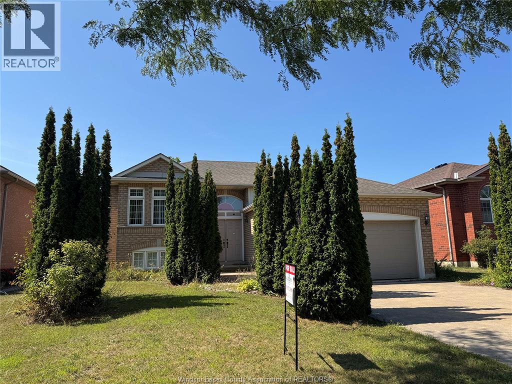 2253 Randolph Avenue, Windsor, Ontario  N9B 3V8 - Photo 1 - 25023191
