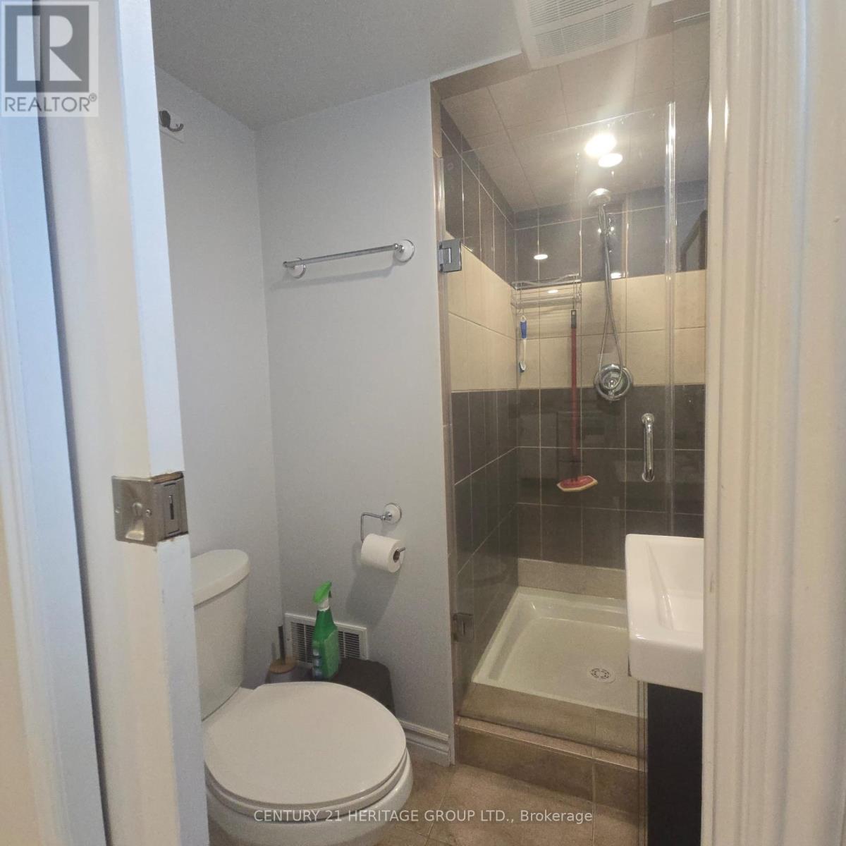 Lower - 424 Drewry Avenue, Toronto, Ontario  M2R 2K5 - Photo 11 - C12398344