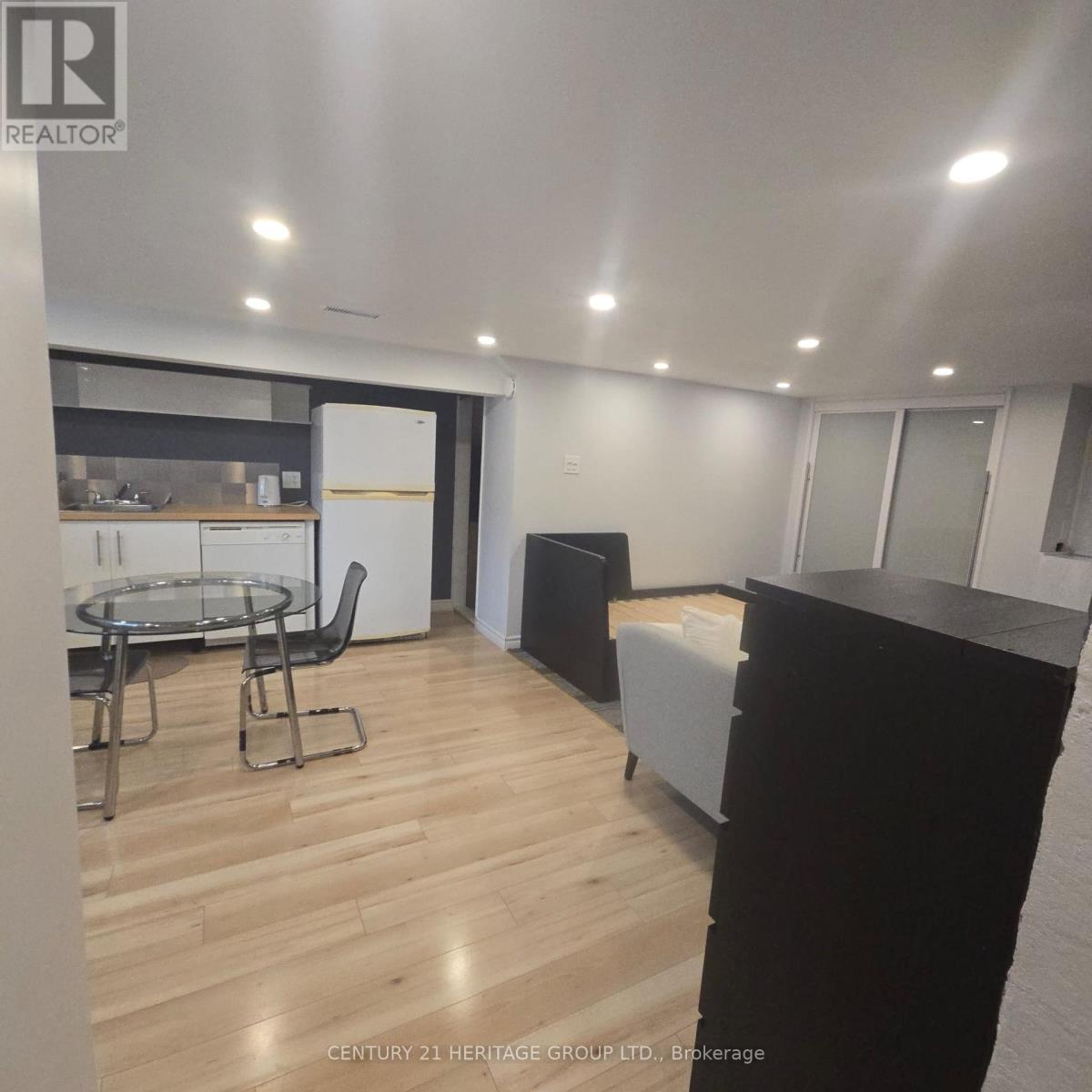 Lower - 424 Drewry Avenue, Toronto, Ontario  M2R 2K5 - Photo 9 - C12398344