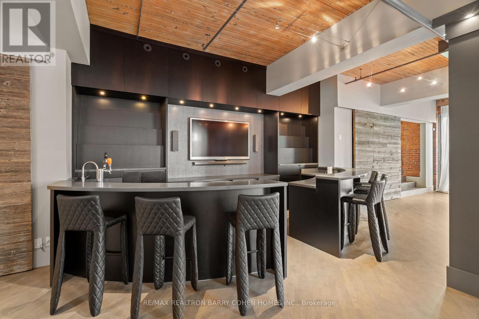 300 - 468 Wellington Street W, Toronto, Ontario  M5V 1E3 - Photo 11 - C12398361