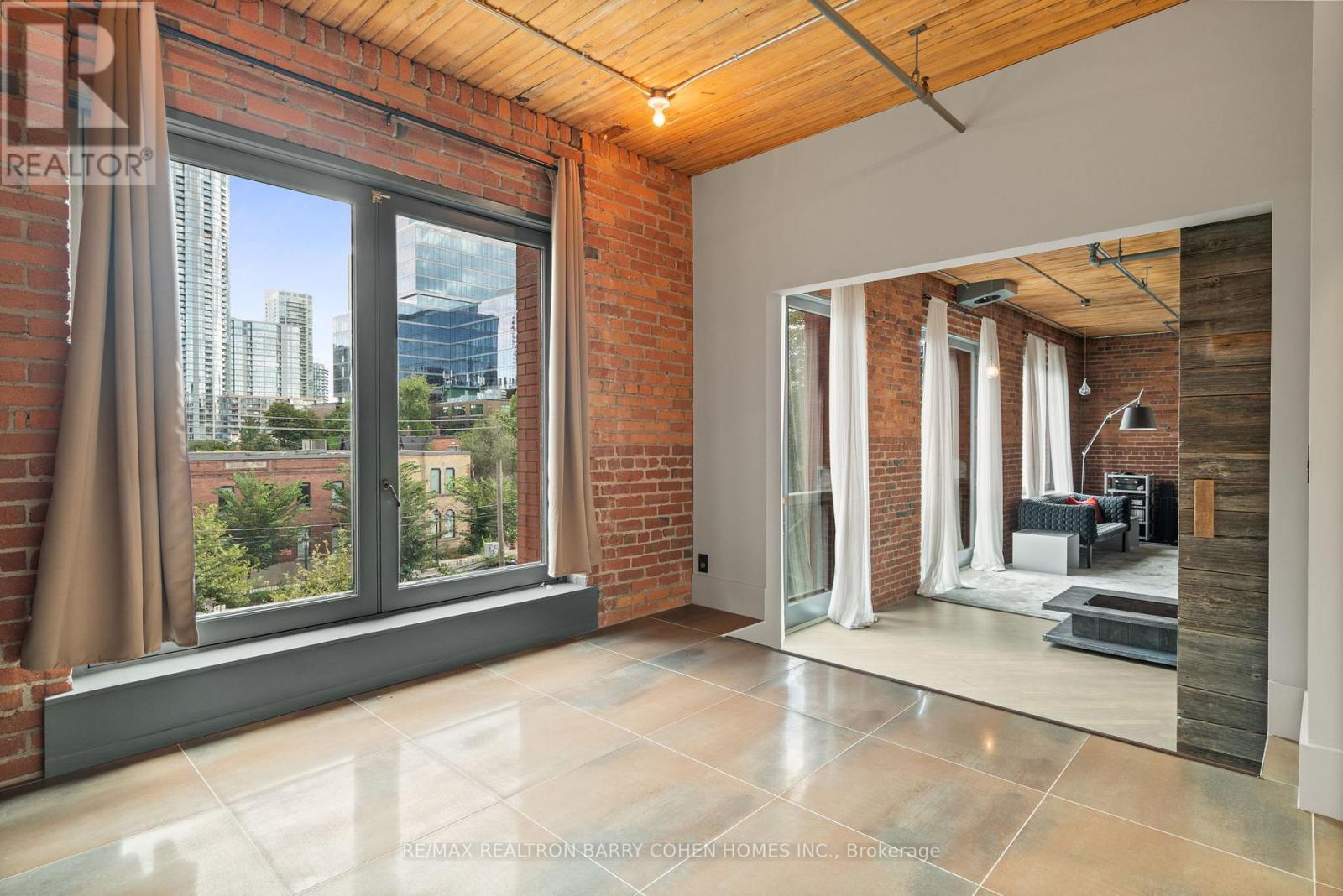 300 - 468 Wellington Street W, Toronto, Ontario  M5V 1E3 - Photo 13 - C12398361